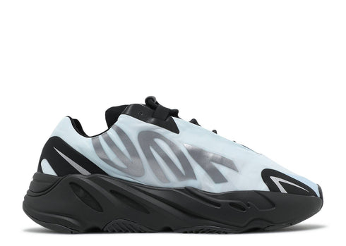 YEEZY BOOST 700 MNVN BLUE TINT